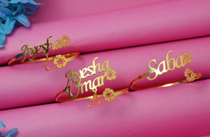 Custom Name Bangle for Women – Floral Edge Personalized Bracelet